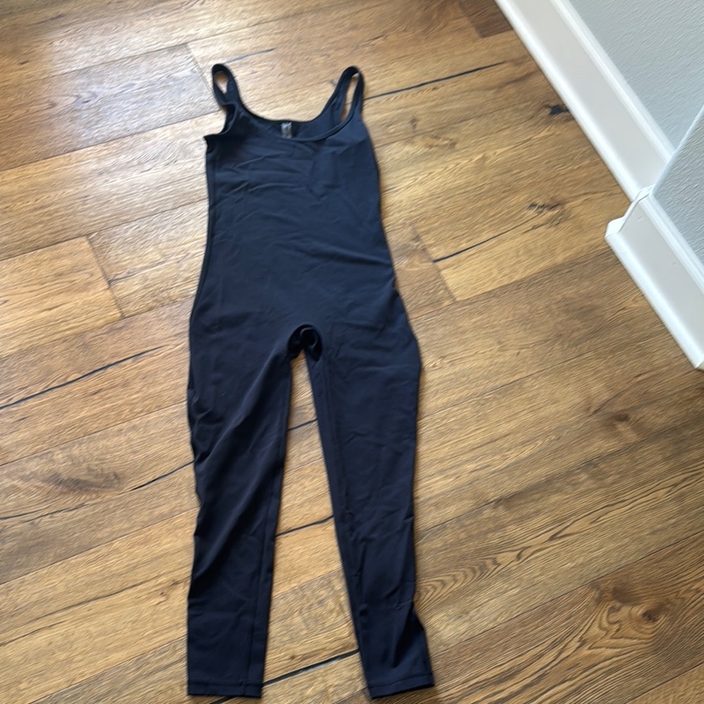 Black Sleeveless Jumpsuit